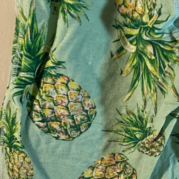 Top Drawer Shorts Pineapple Print Green Novelty size Small - Picture 7 of 9